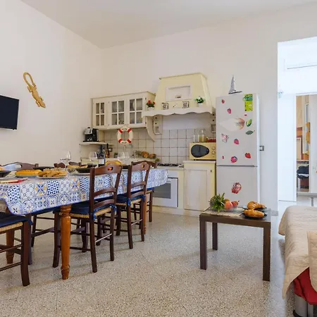 Holiday home Residenza Acquamarina Vista Mare